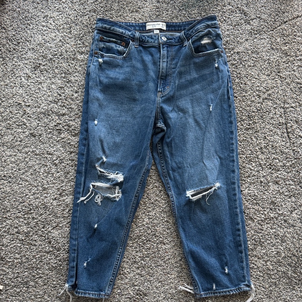 Abercrombie & fitch mom high ride jeans